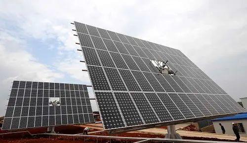 中國十三省最大光伏電站在這里！欽州康熙嶺的光伏電站能排上號了嗎？