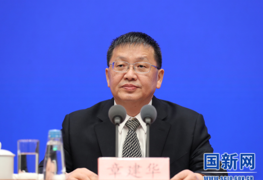 國家能源局：大力發(fā)展光伏發(fā)電、風(fēng)電等可再生能源；多管齊下解決消納問題