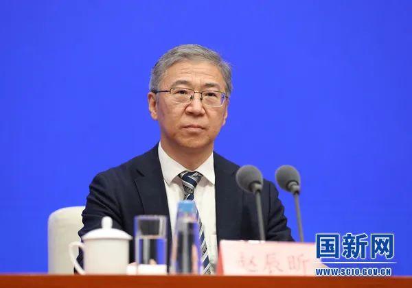 國家能源局：大力發(fā)展光伏發(fā)電、風(fēng)電等可再生能源；多管齊下解決消納問題